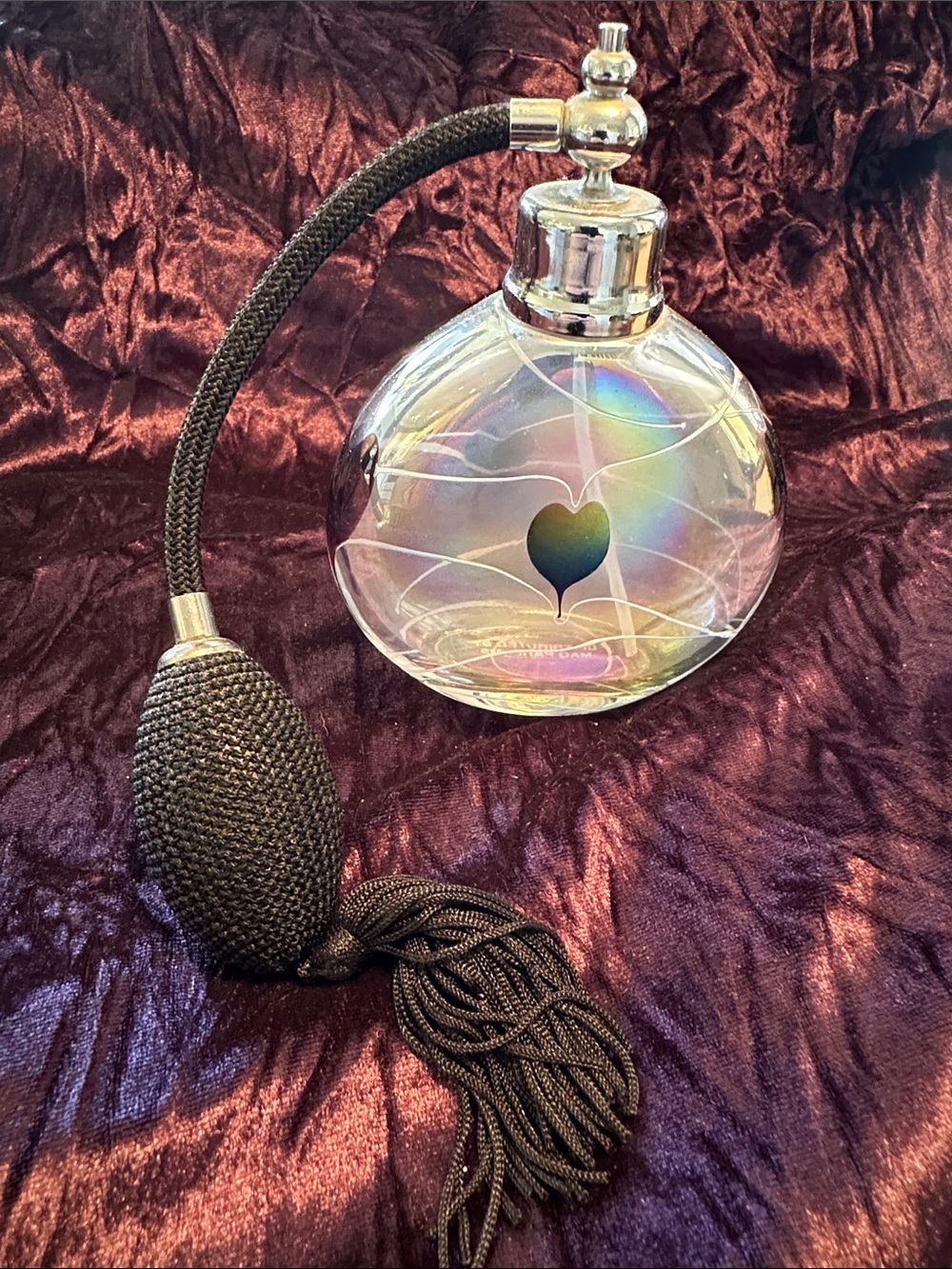 Iridescent Heart Glass Atomizer with Black Bulb